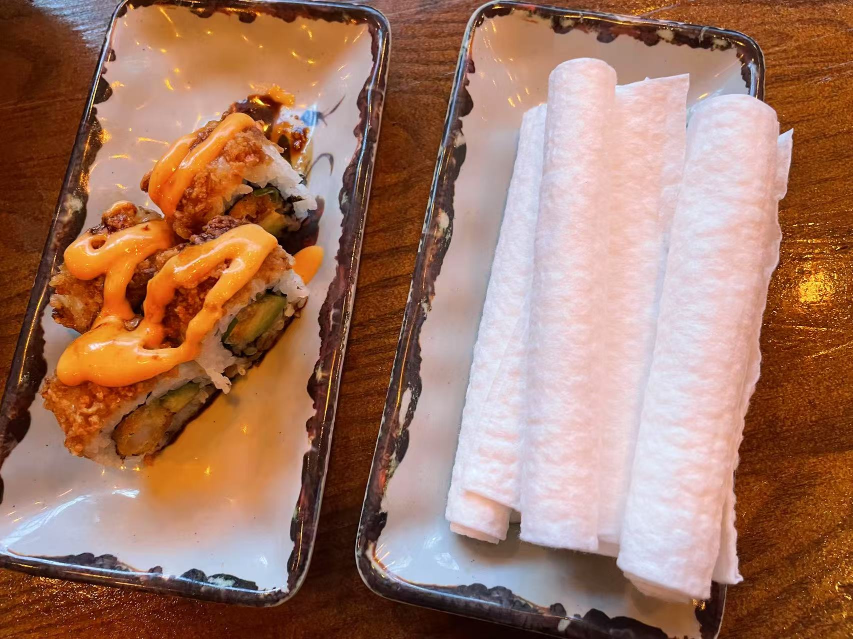 CalmConcept® Einweg-Handtuchrolle 23M, aus 100 % natürliche Pflanzenfasern, 3D-Perlentextur, weich, fusselfrei, biologisch abbaubar, für Trocken- & Nassanwendung, für Warmtuchspender Modell A