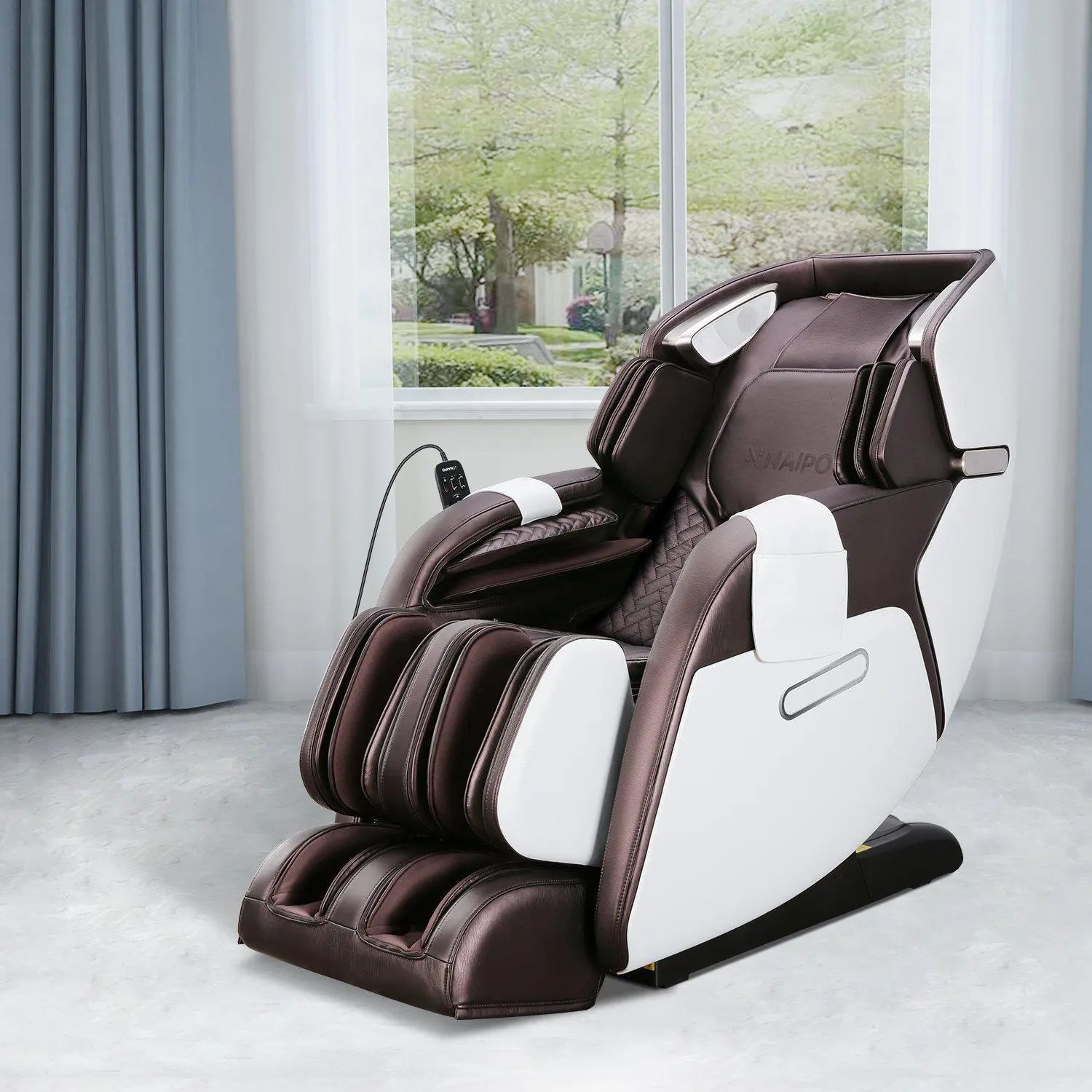 NAIPO Premium 3D Massagesessel Wärmefunktion, Shiatsu, Zero Gravity, Bluetooth Surround Sound, Braun/Weiß, Gebraucht/Generalüberholt