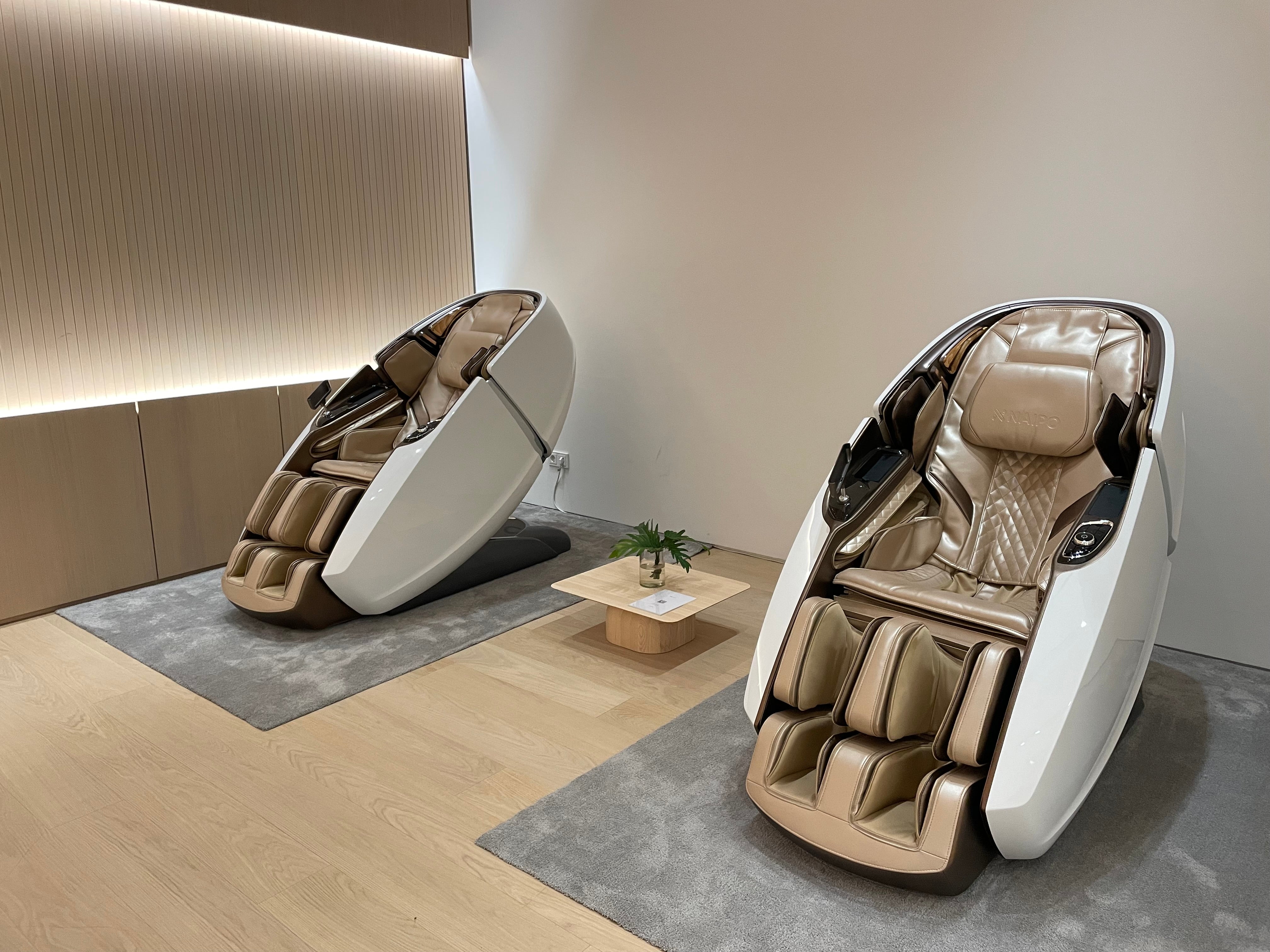 Nio x NAIPO – High-End Massagesessel mit 12 Programmen, Körperscan, Zero Gravity & manueller Anpassung