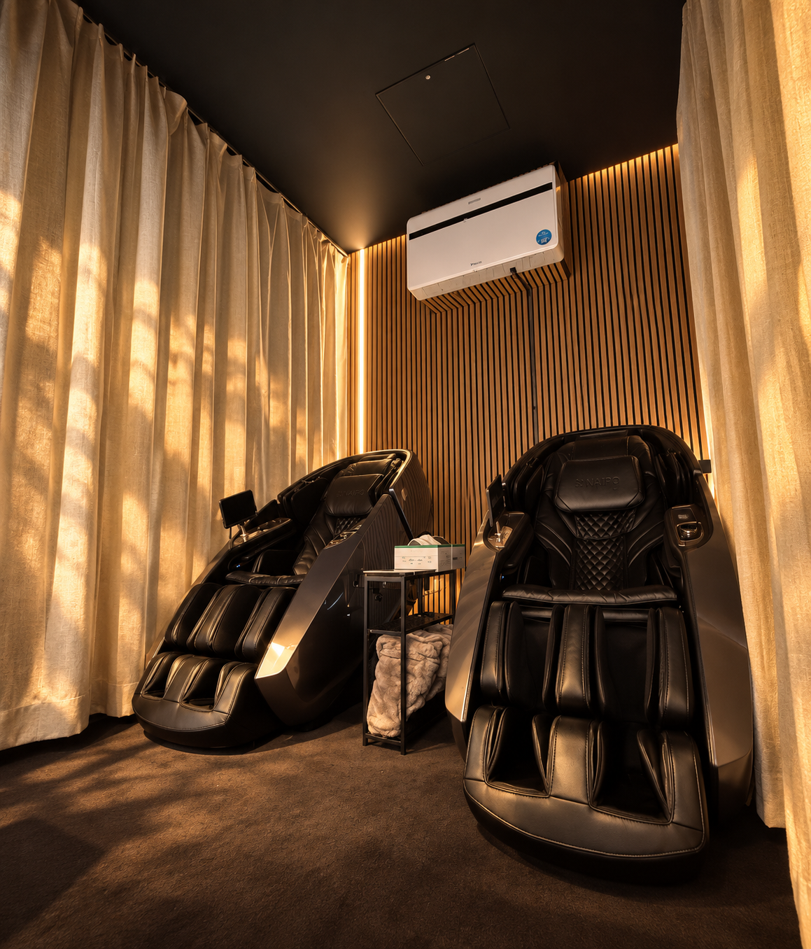 NAIPO Relax Lounge – incl. NAIPO armchair, smart screen, Dolby Atmos sound & undisturbed experience